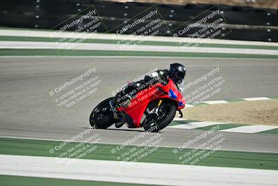 media/Oct-25-2025-2WTD (Sat) [[1e4a1f2fa2]]/B Group/Session 5 (Turn 2)/